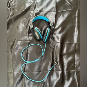JLAB‎ headphones
